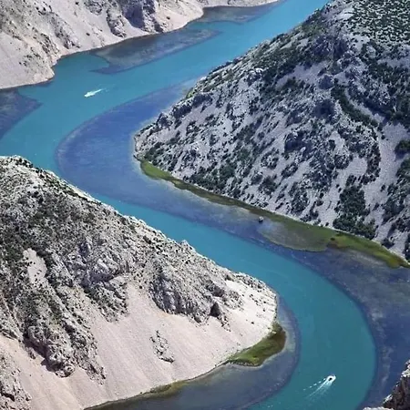 Appartement Quattro *