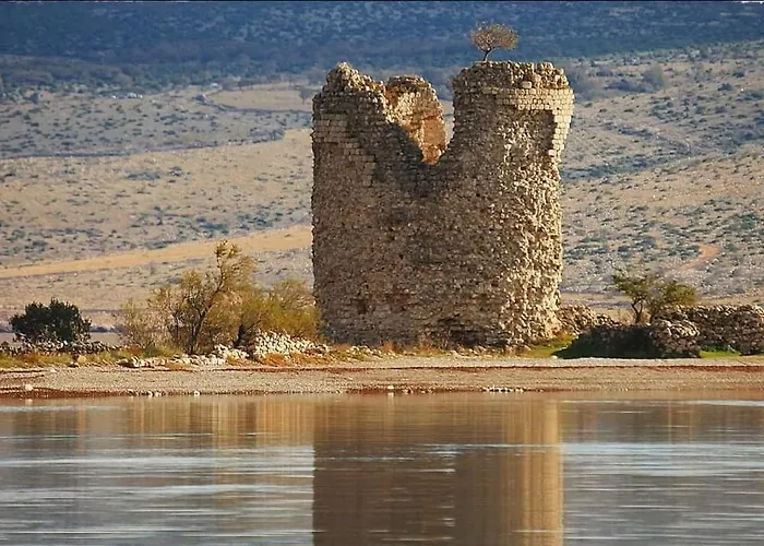 Quattro Apartamento Starigrad Paklenica