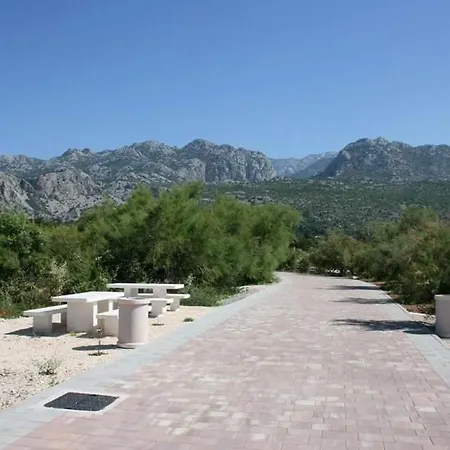 Quattro Apartmán Starigrad Paklenica