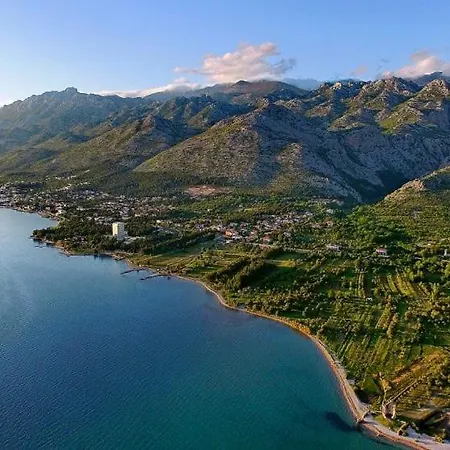 Quattro Apartman *